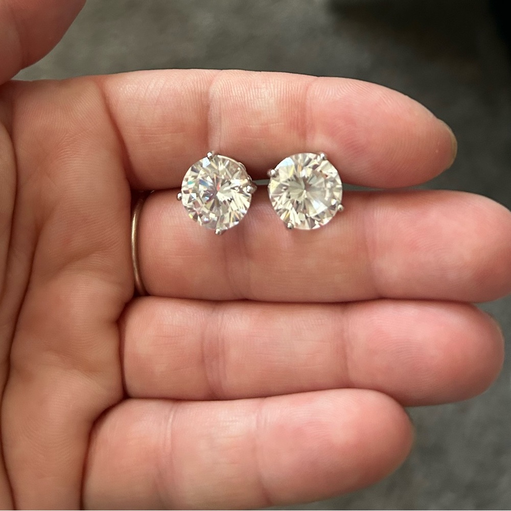 Anna Zuckerman 14 Carat Stud Earrings